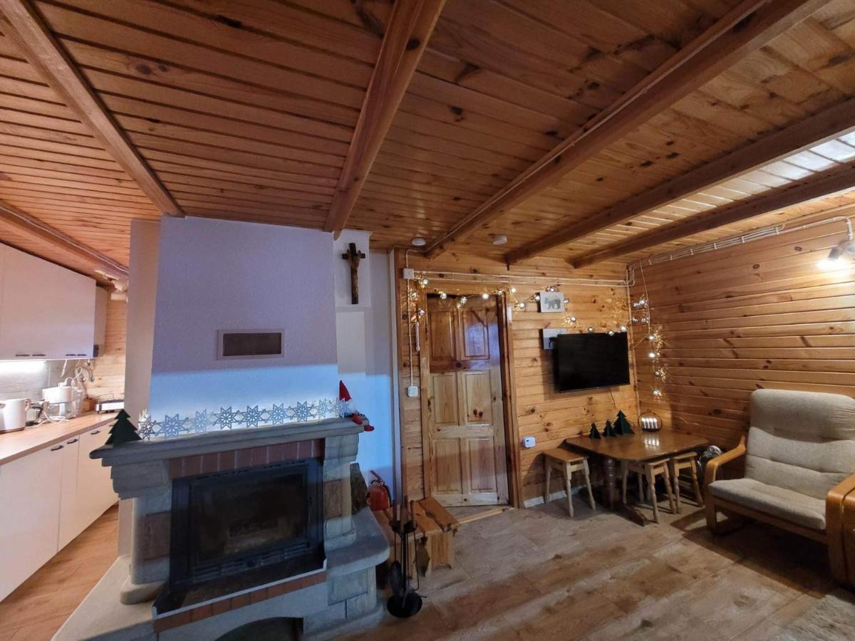 Urocza Chata Z Sauna W Bieszczadzkim Parku Krajobrazowym Bukowiec  Dış mekan fotoğraf
