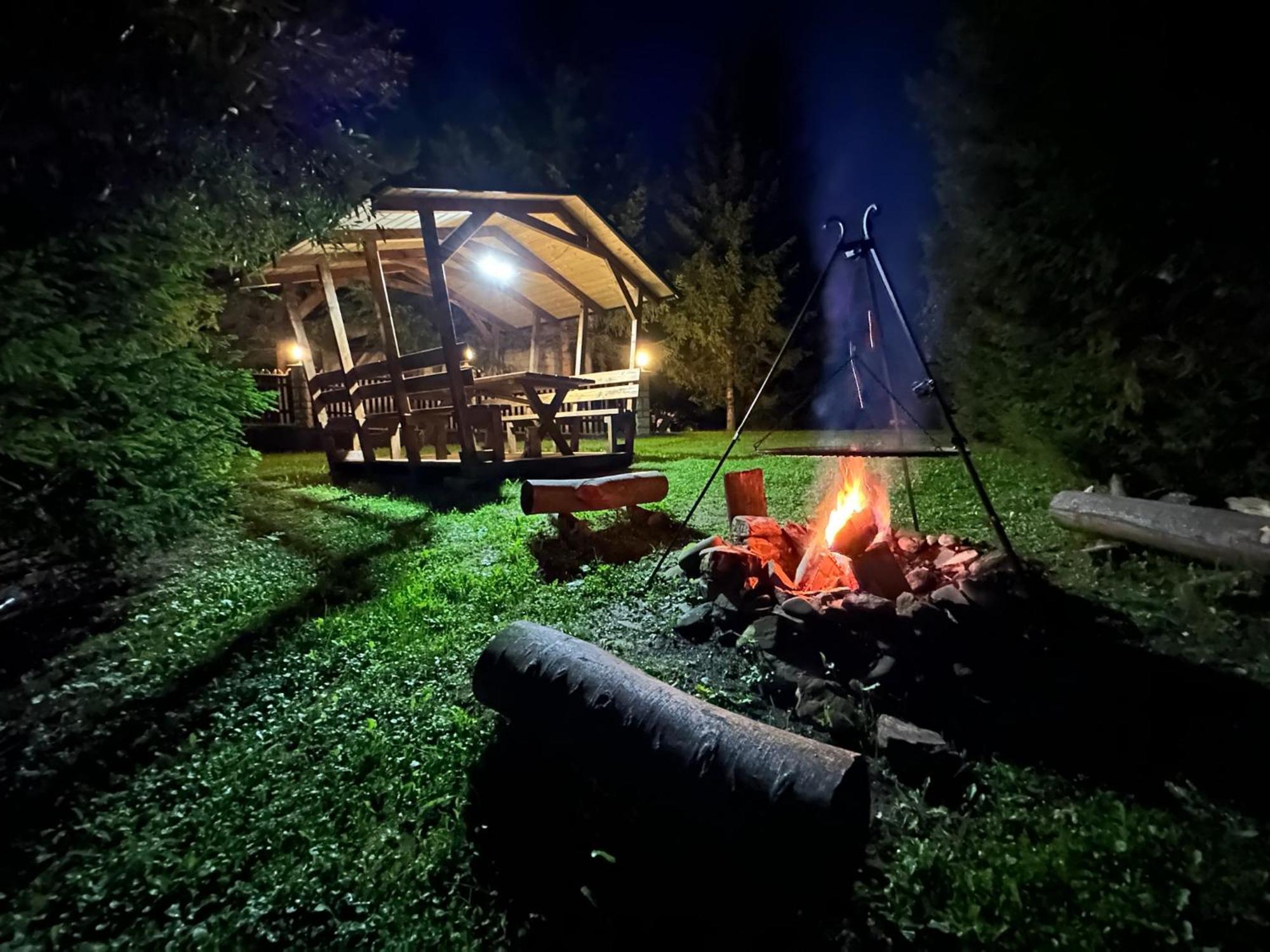 Urocza Chata Z Sauna W Bieszczadzkim Parku Krajobrazowym Bukowiec  Dış mekan fotoğraf